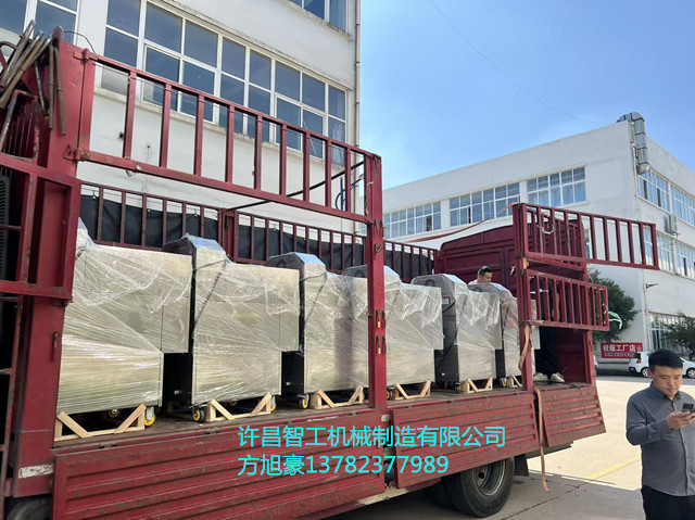 30臺炒貨機發(fā)貨湖北
